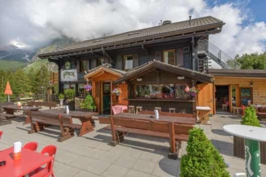Auberge Des Glaciers Orsières Dış mekan fotoğraf